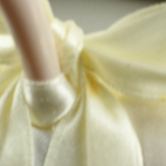 Satin Cushioned Hanger Set of (4) - Picture 4 of 7